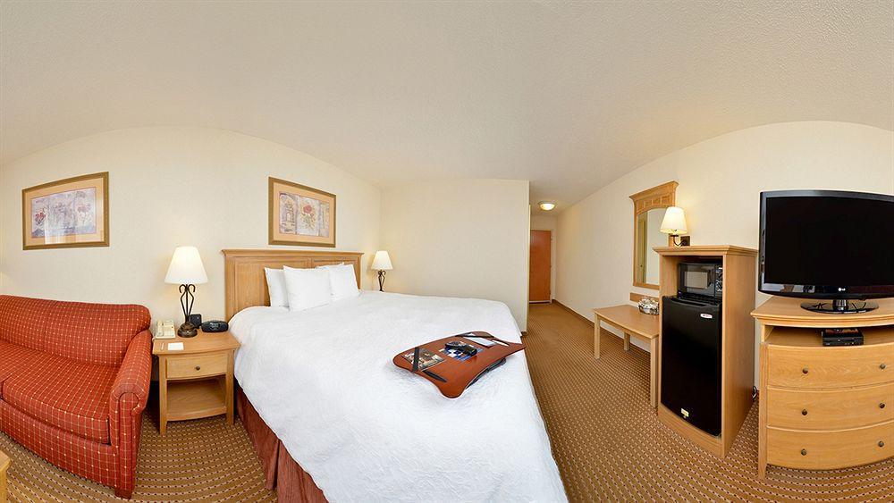 Hampton Inn Cortland Exterior foto