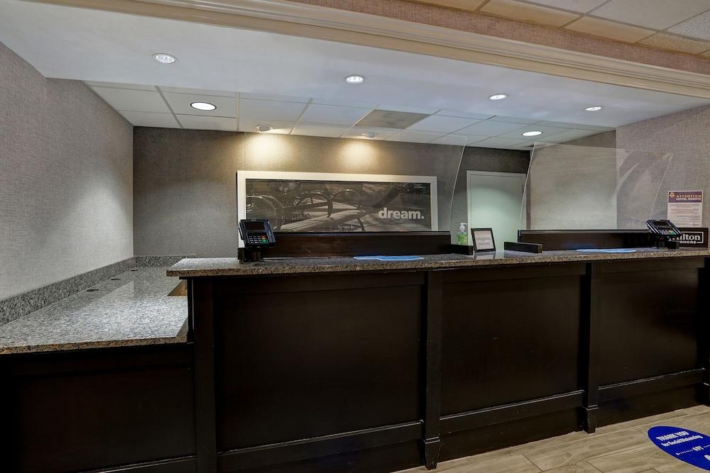 Hampton Inn Cortland Exterior foto
