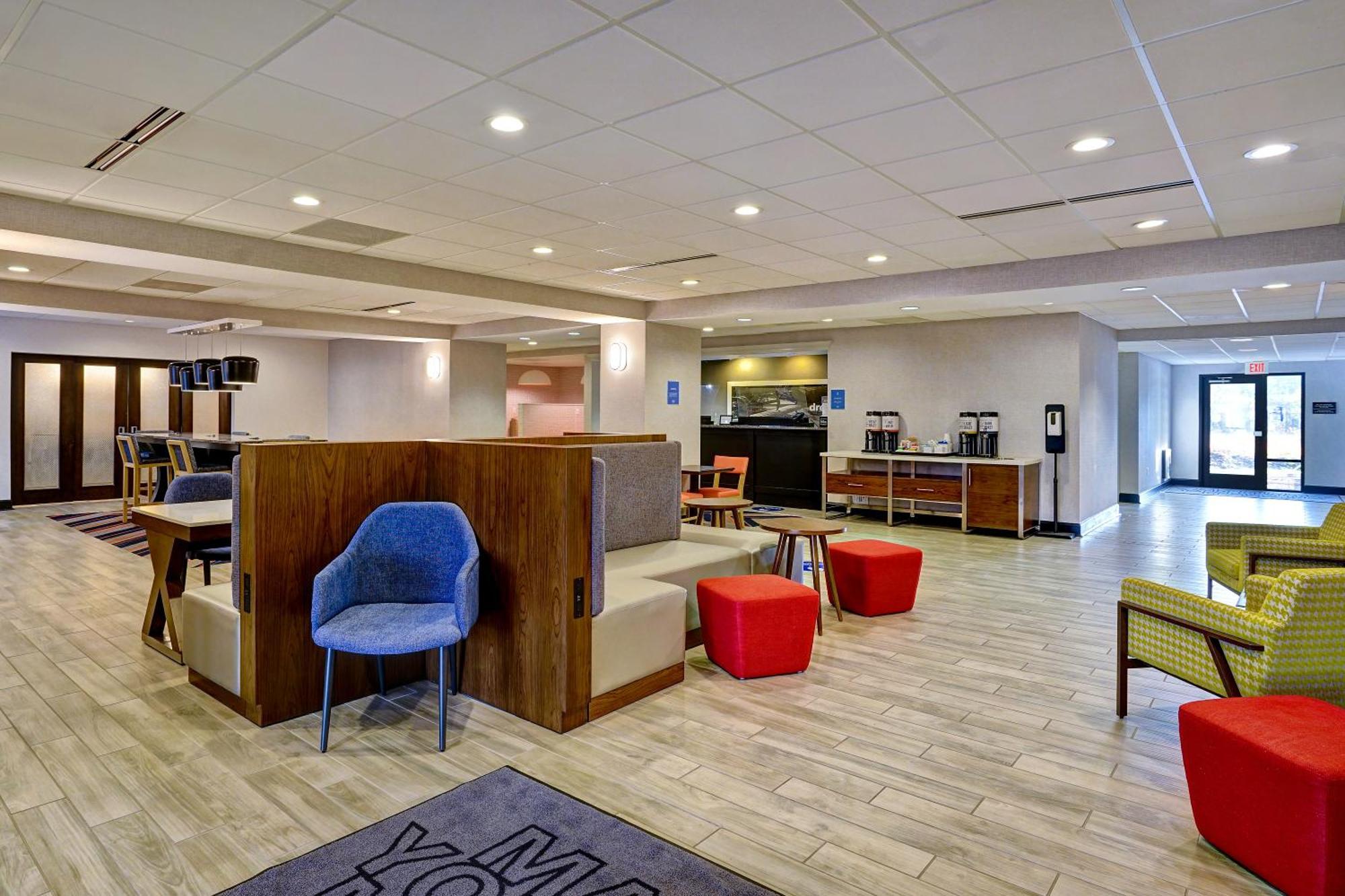 Hampton Inn Cortland Exterior foto