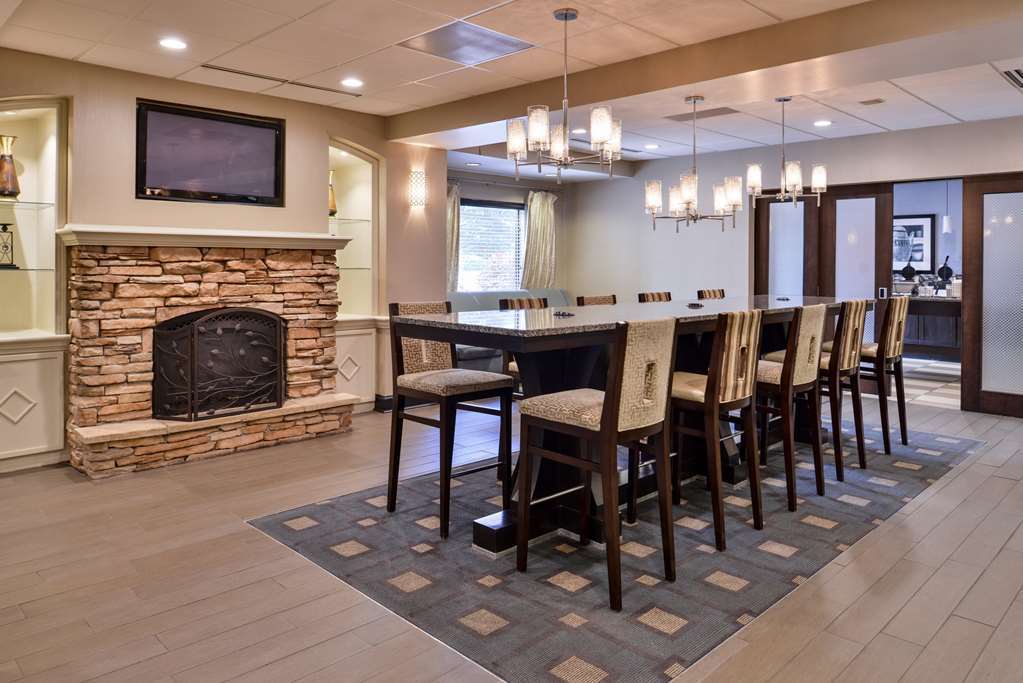 Hampton Inn Cortland Restaurant foto